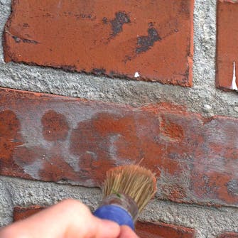 Reparation af huller i mursten Reparation af huller i mursten